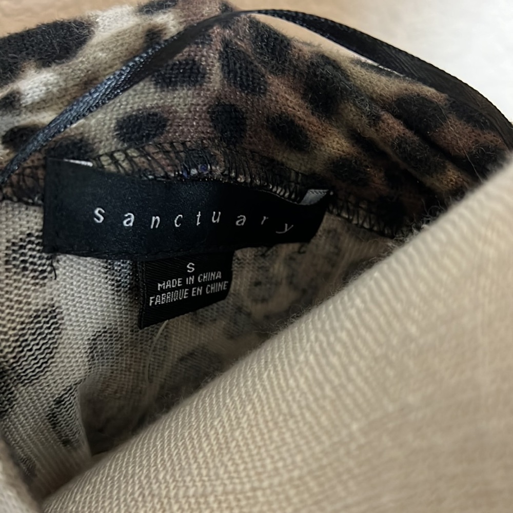 Sanctuary Leopard Print Camp Patch Pocket Knit Ca… - image 7